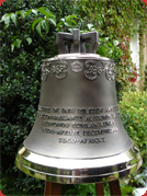 Dzwon o wadze 100kg, odlany na misje w Afryce, Togo