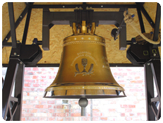 Dzwon 330 kg wykonany dla świątyni Reformatów w Budapeszcie, Węgry